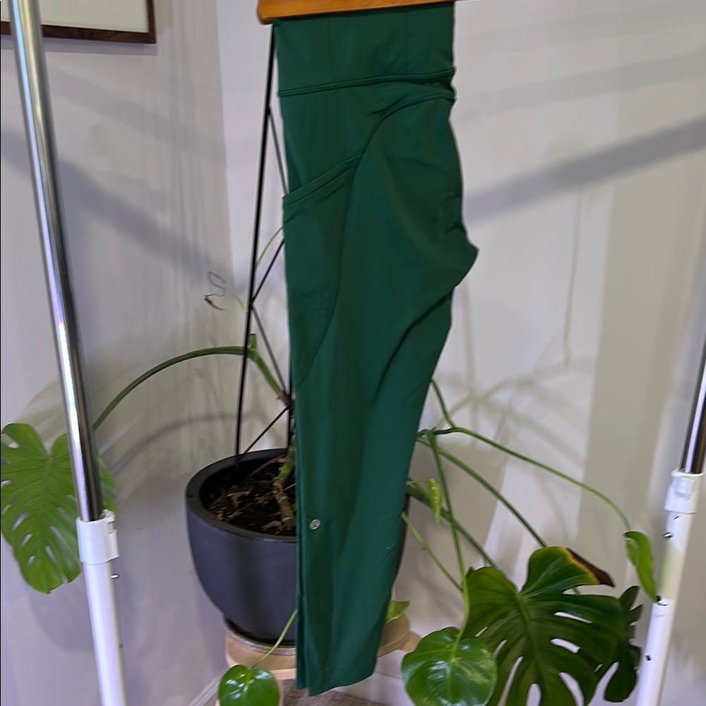 Green Women's Pants
